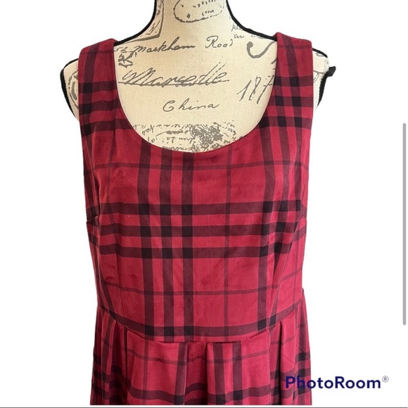 Torrid Red & Black Plaid Jumper Dress - Picture 3 of 12
